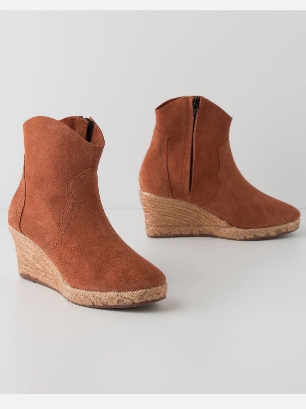 Anthropologie HOLDING HORSES Suede MAMBA BOOTIES size 39 Wedge burnt orange
